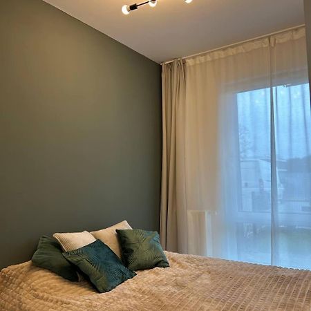 Warsaw Airport Apartment מראה חיצוני תמונה