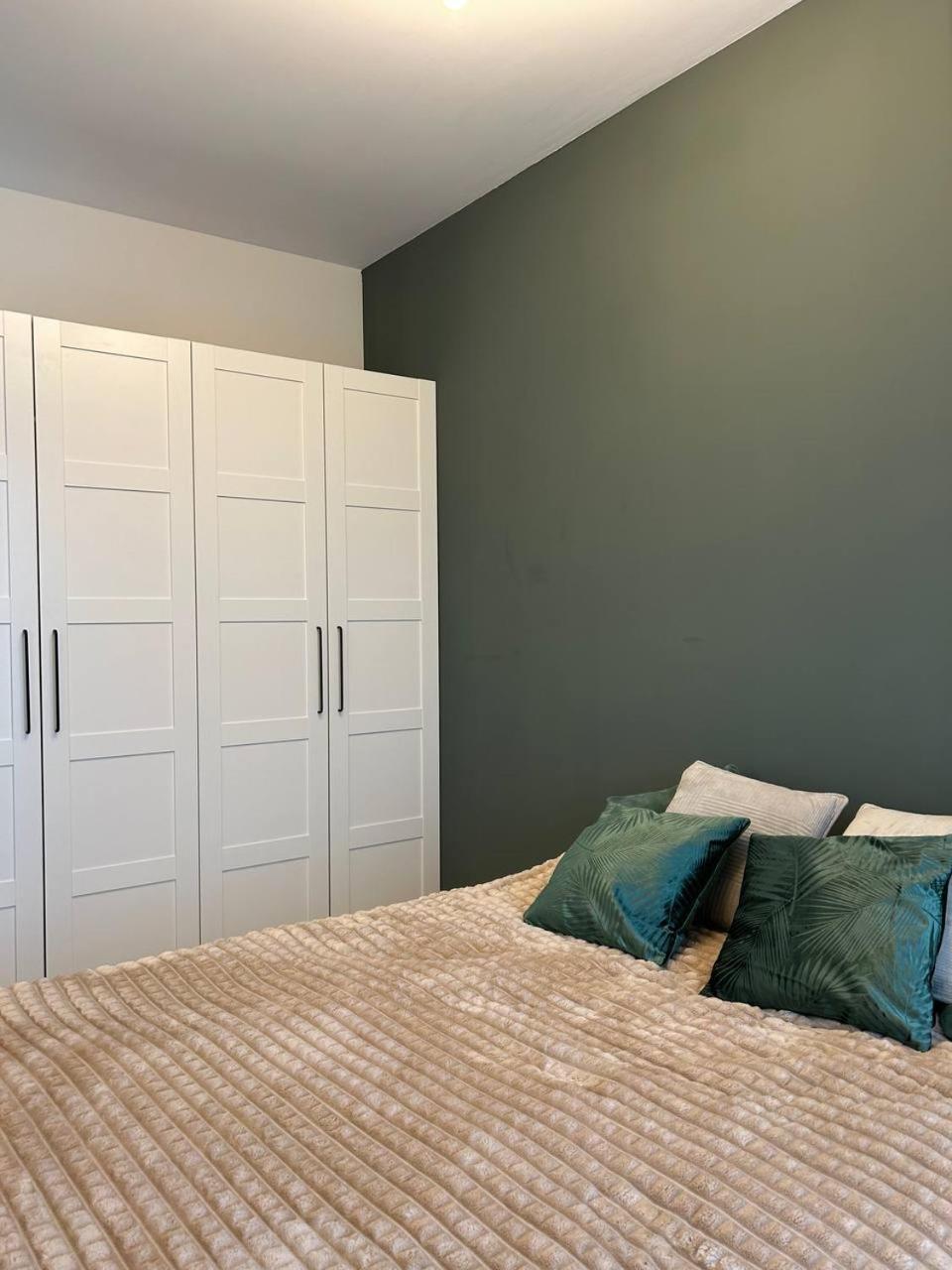 Warsaw Airport Apartment מראה חיצוני תמונה